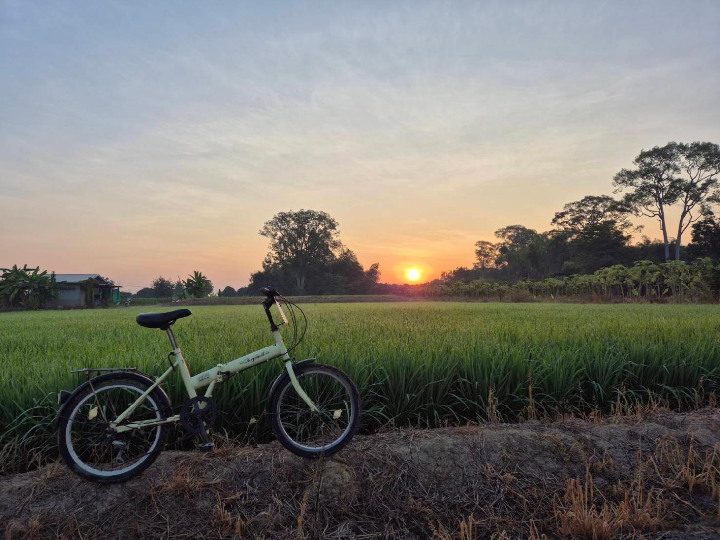 บ้านแม่อุทัยธานี Baanmae Uthaithani エクステリア 写真